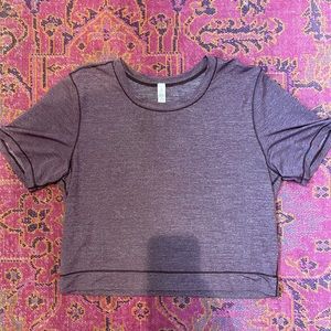 Lululemon cropped running tee